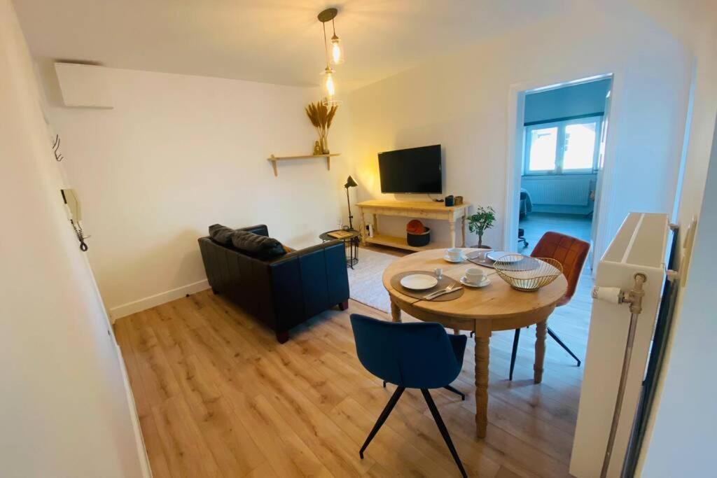 Recently Renovated Appartement 150M From The Beach De Haan Exteriör bild